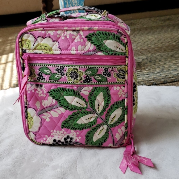 Vera Bradley Handbags - Vera Bradley Priscilla Pink Floral Lunch Bag